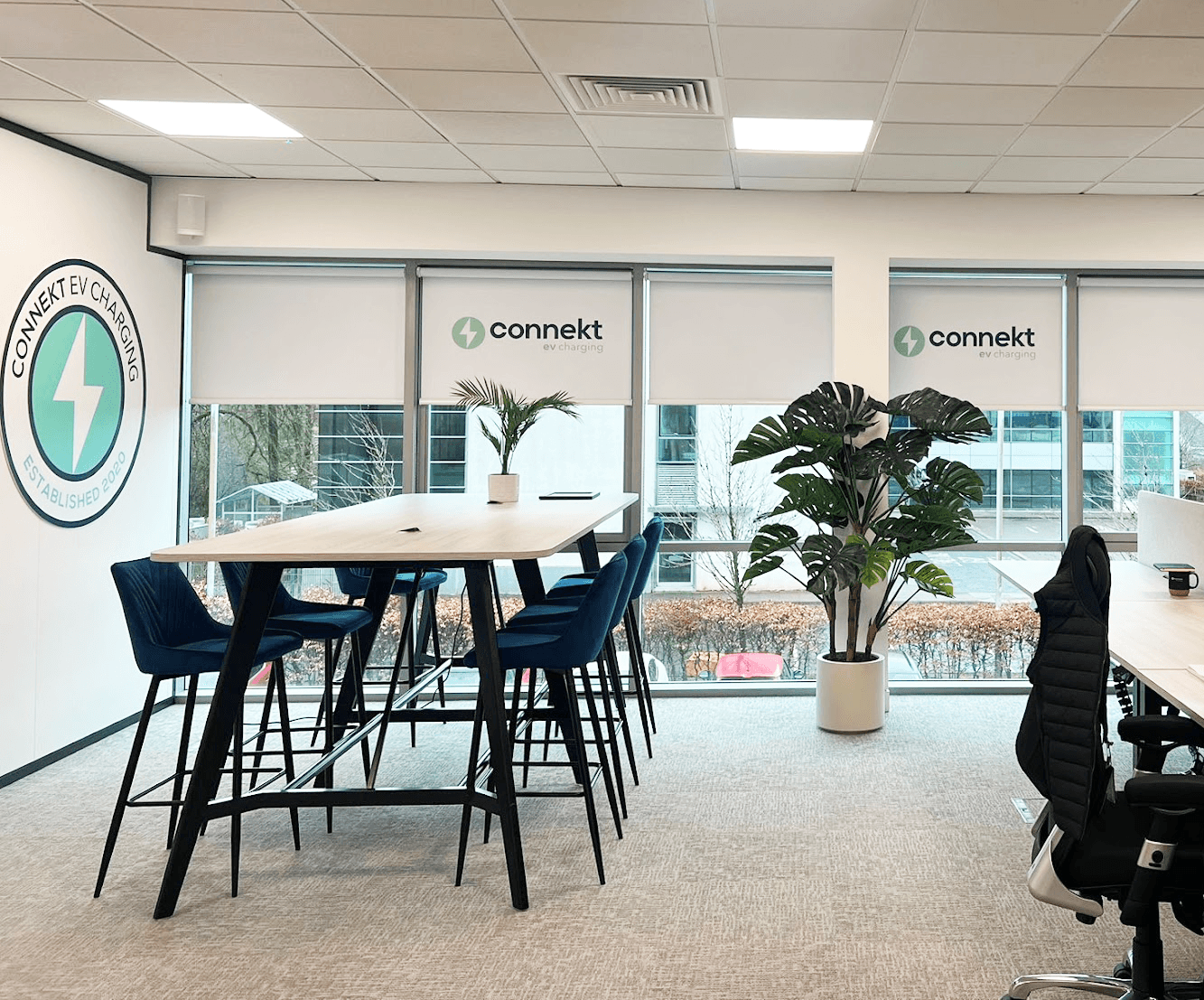 OPEN PLAN OFFICES - Offices & Workplaces